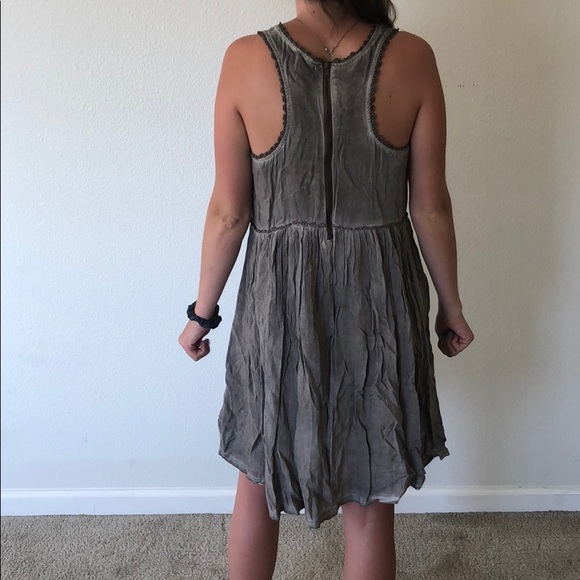 Flowy dress - Picture 2 of 2